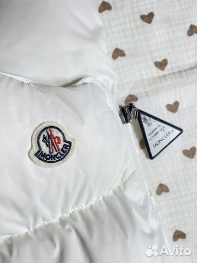 Пуховый конверт Moncler