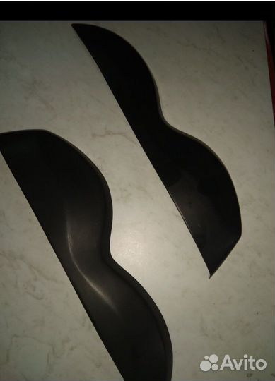 Реснички (накладки) верхние на фары Jeep Grand Che