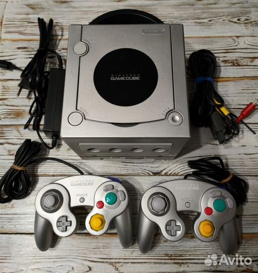 Nintendo gamecube + gameboy player + picoboot