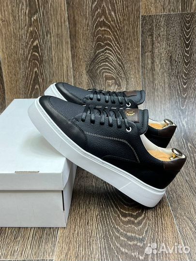 Кроссовки мужские