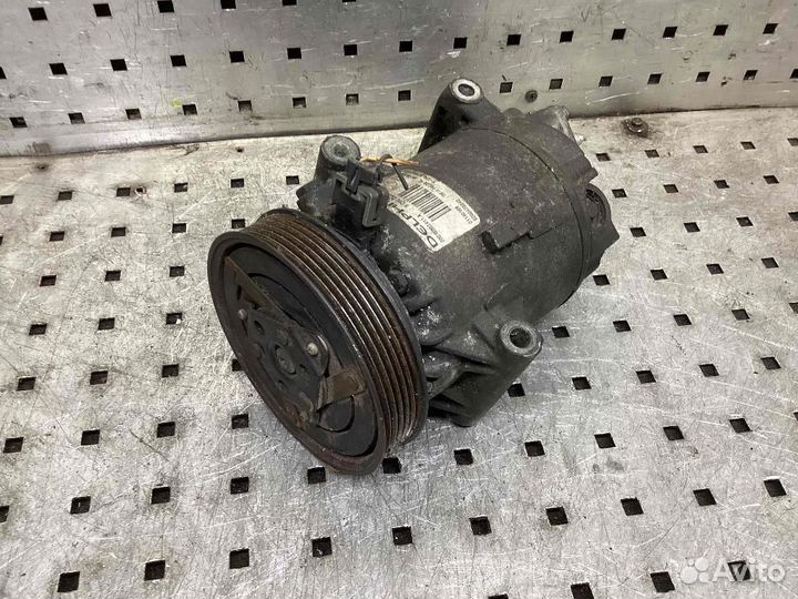 Компрессор системы кондиционирования Renault Grand