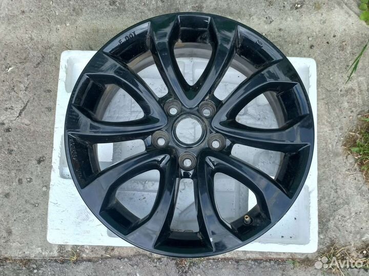 Оригинальный Литой Диск R17 Nissan Juke