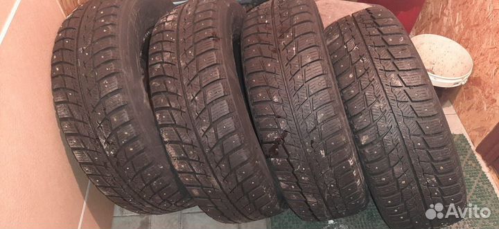 Zeta Antarctica Ice 225/70 R16