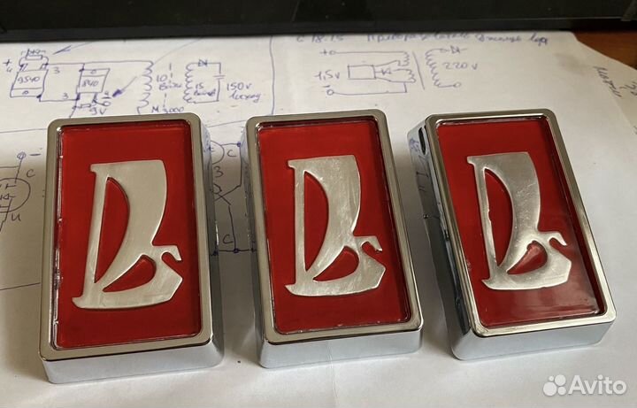 Значек ваз 2106