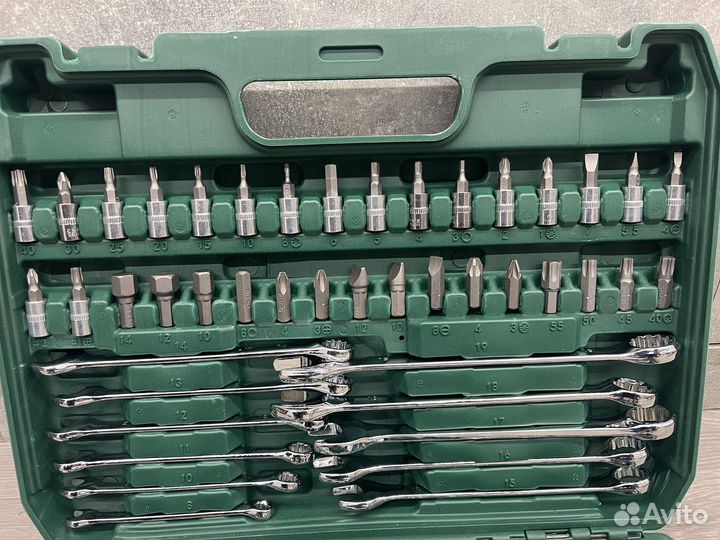 Набор инструментов (ключей) 78 предметов