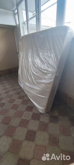 Матрас 180х200 б/у