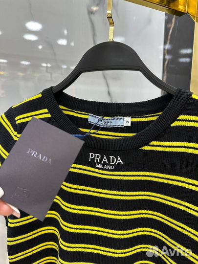 Футболка поло Prada