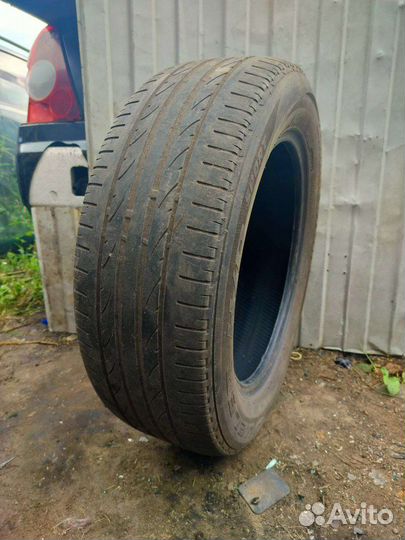 Bridgestone Dueler H/P 215/60 R17