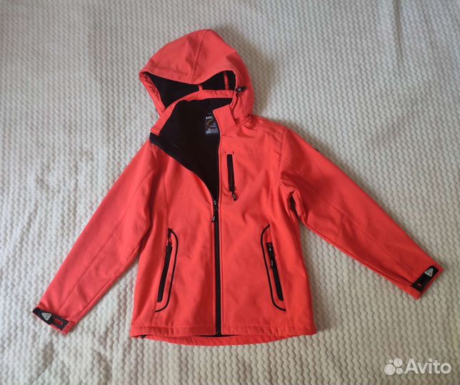 Куртка-ветровка демисезонная