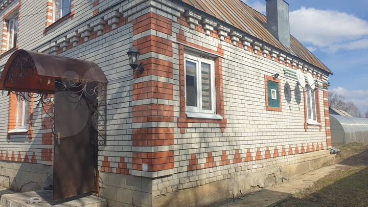 Дом 156,2 м² на участке 8,4 сот.