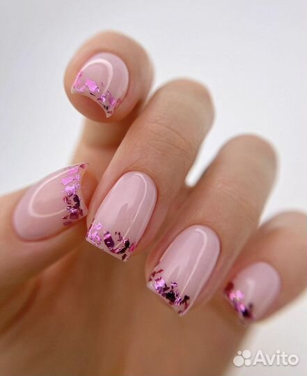 На дому маникюр /педикюр