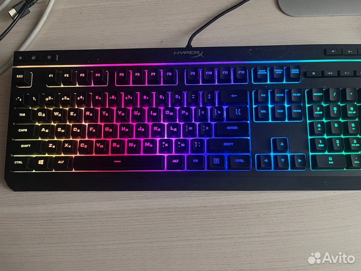 Механическая клавиатура hyperx alloy core RGB