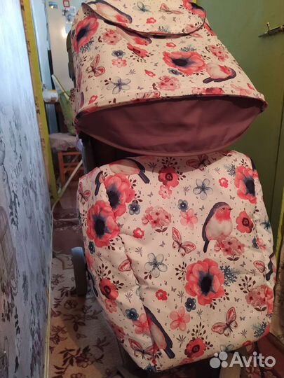 Прогулочная коляска