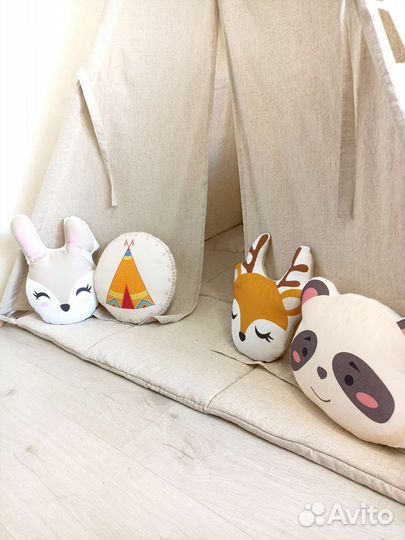 Коврик листик в наличии