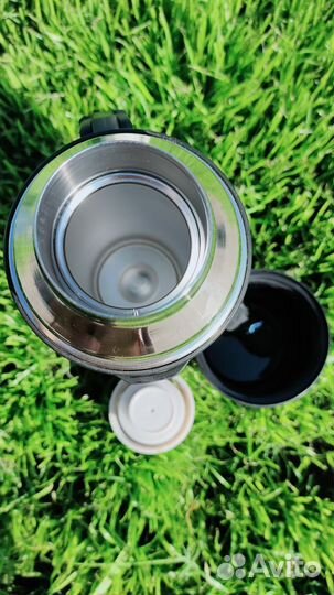 Термос новый 0,8 л, черный