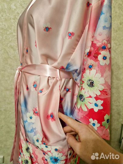 Халат женский шелковый