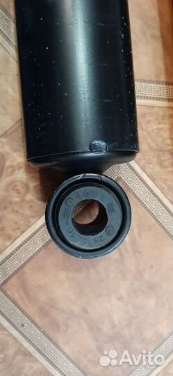 Амортизаторы задние Toyota Dyna Toyoace 1977-1988