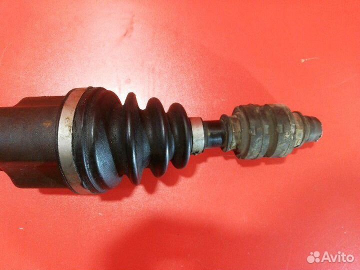 Шрус внутренний передний левый Nissan Lafesta NB30