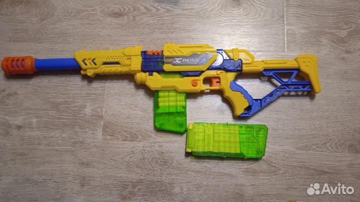 Продаю игрушечные бластеры nerf и xshot
