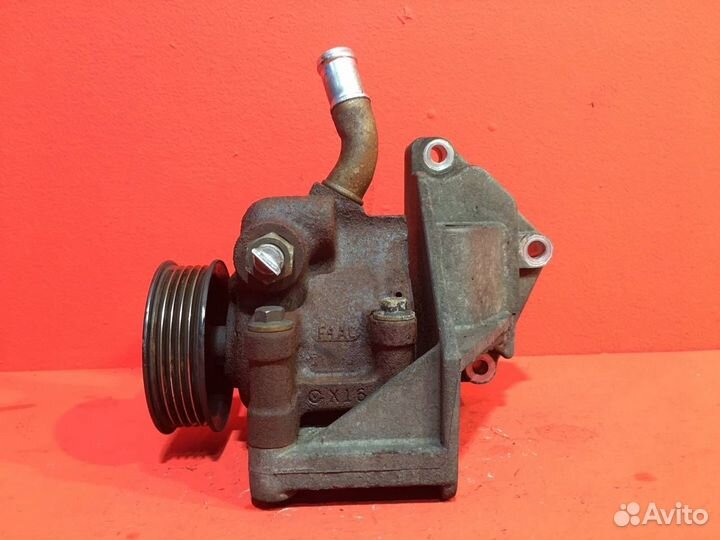 Насос гура для Ford Fusion fxja, 1.4 Duratec (Б/У)