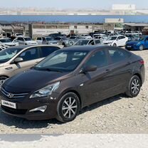 Hyundai Solaris 1.6 AT, 2016, 290 000 км, с пробегом, цена 915 000 руб.