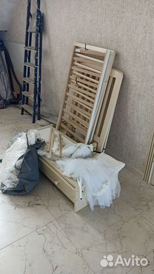 Кроватка детская с балдахином, бортиками