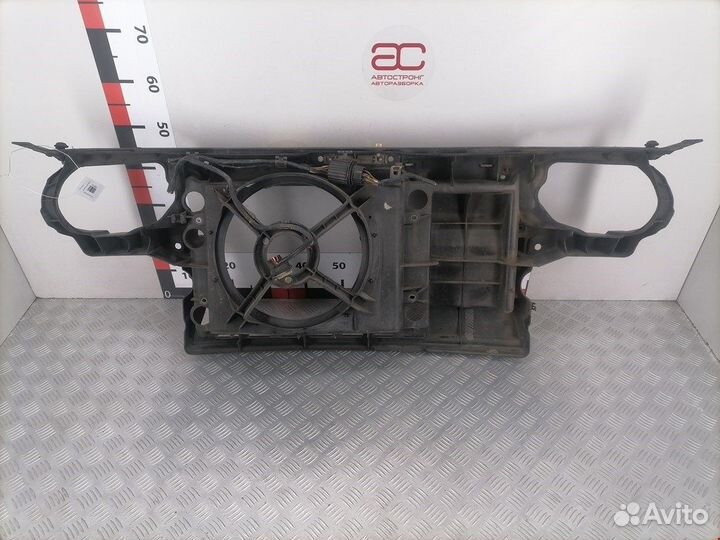 Панель передняя (телевизор) для Volkswagen Golf 3