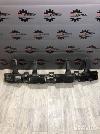 Усилитель заднего бампера Nissan Terrano 3 D10