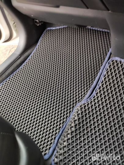 Автоковрики EVA на Honda Edix