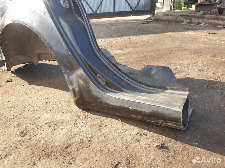 Крыло заднее правое Renault Megane 2 Меган 2 седан