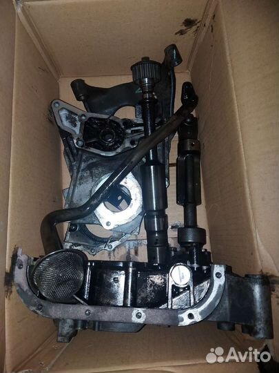 Маслонасос Mitsubashi L200