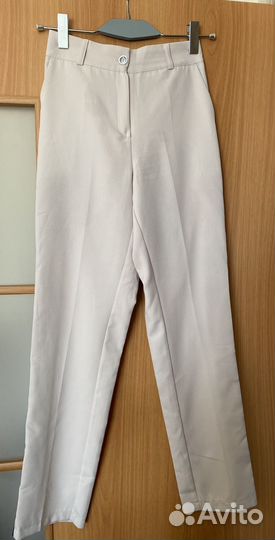 Женский костюм новый