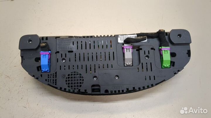 Щиток приборов Audi A6 (C5), 2004