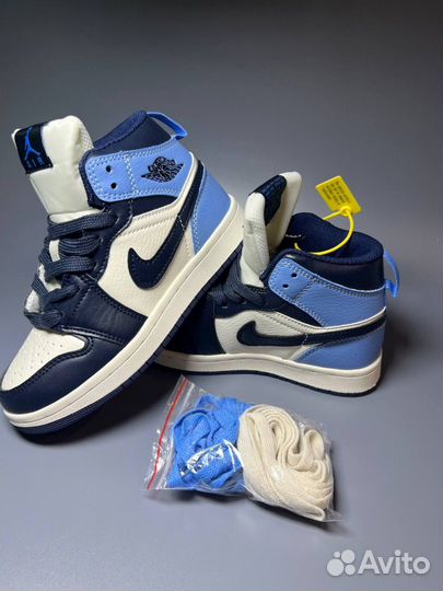 Кроссовки детские nike