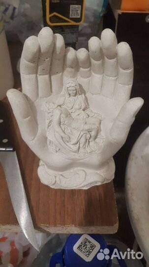 Статуэтка из гипса Ангел