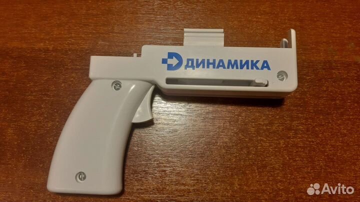 Устройство медицинское многоразовое для инъекций
