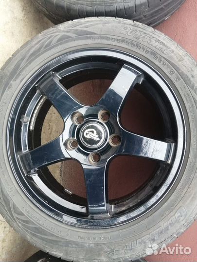 Продам колеса r16 5/114.3