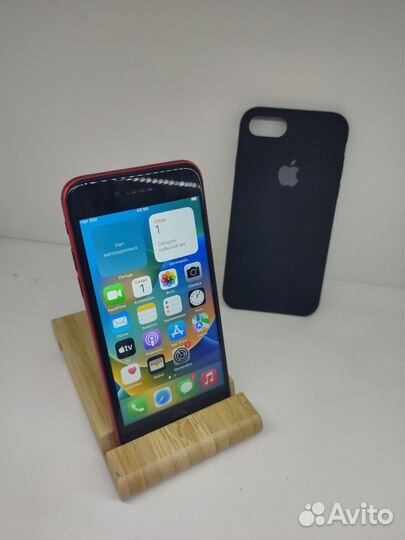 iPhone 8, 64 ГБ