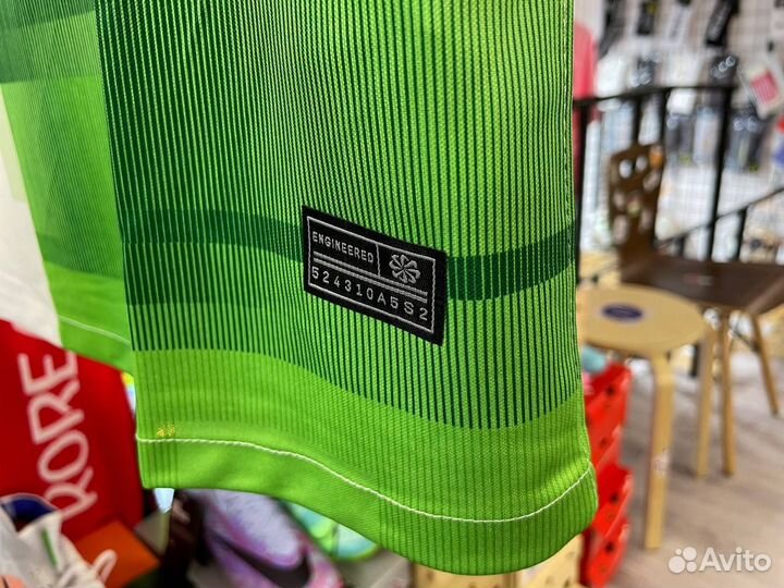 Футбольная футболка Ливерпуль 2023