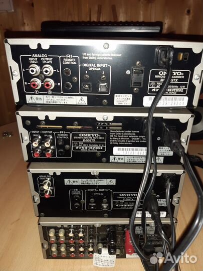 Музыкальный центр onkyo