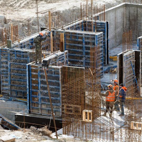 Требуются строители