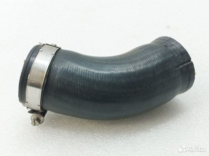 Патрубок интеркулера Volkswagen Tiguan 2 1.6D DGD