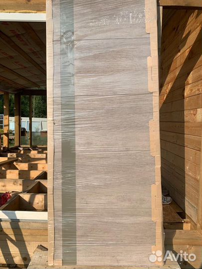 Двери межкомнатные с коробкой новые