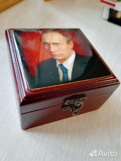 Декоративная шкатулка