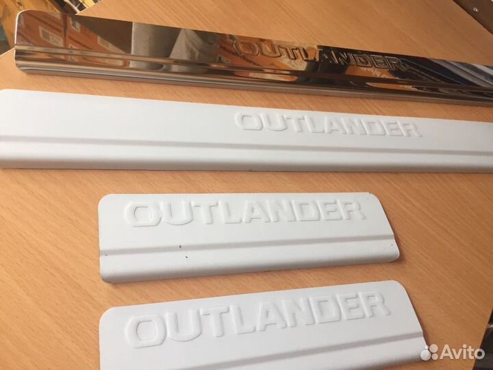 Накладки на пороги Outlander (c 2015) (нержавейка)