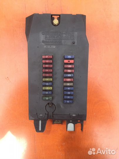 А9065450401 Блок предохранителя Спринтер w906