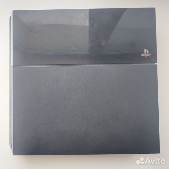 Sony PS4, 50+ игр, 2 геймпада