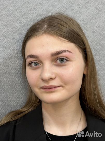 Окрашивание и ламинирование бровей