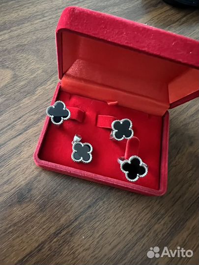 Серебряный набор