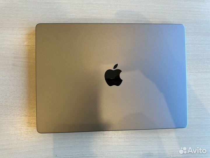 Macbook pro 14 m1 16gb 1tb / макбук про